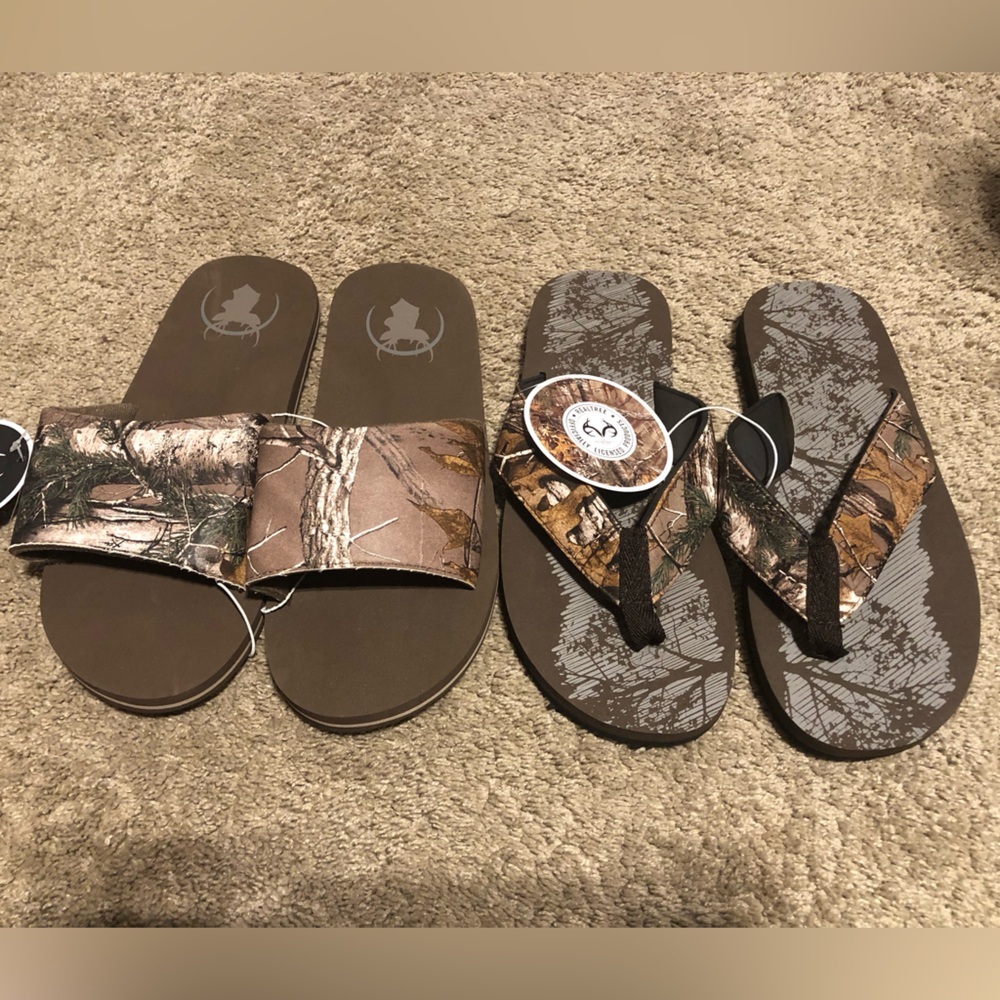 Realtree Brown Camouflage Sandals Set